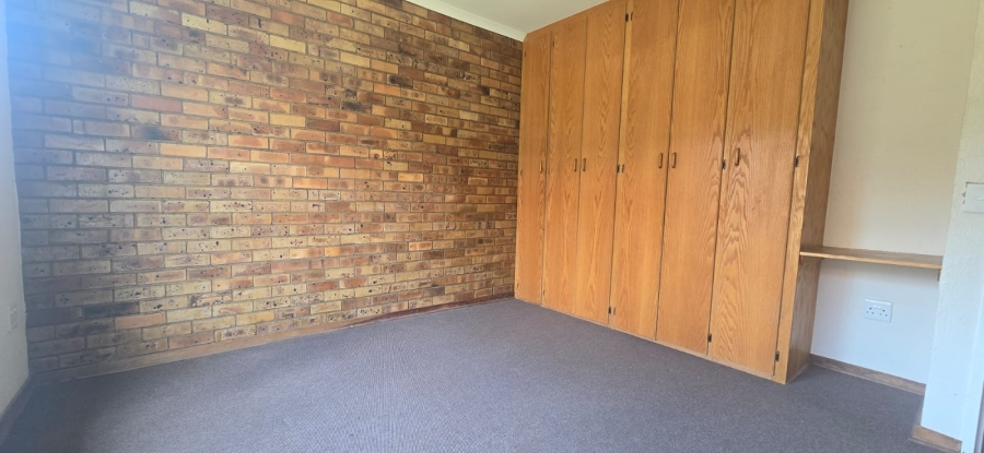 2 Bedroom Property for Sale in Meiringspark Ext 1 North West